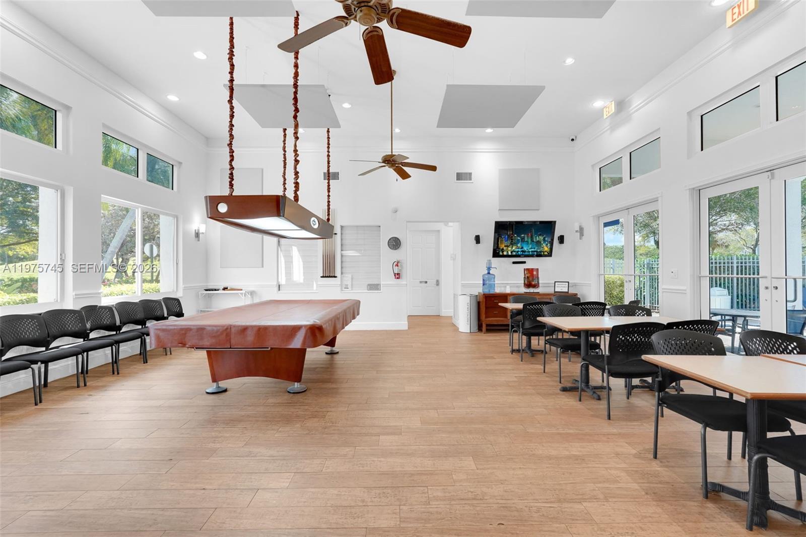 Photo of 1425 Weeping Willow Way  (1425), Hollywood, Florida, 33019 - 