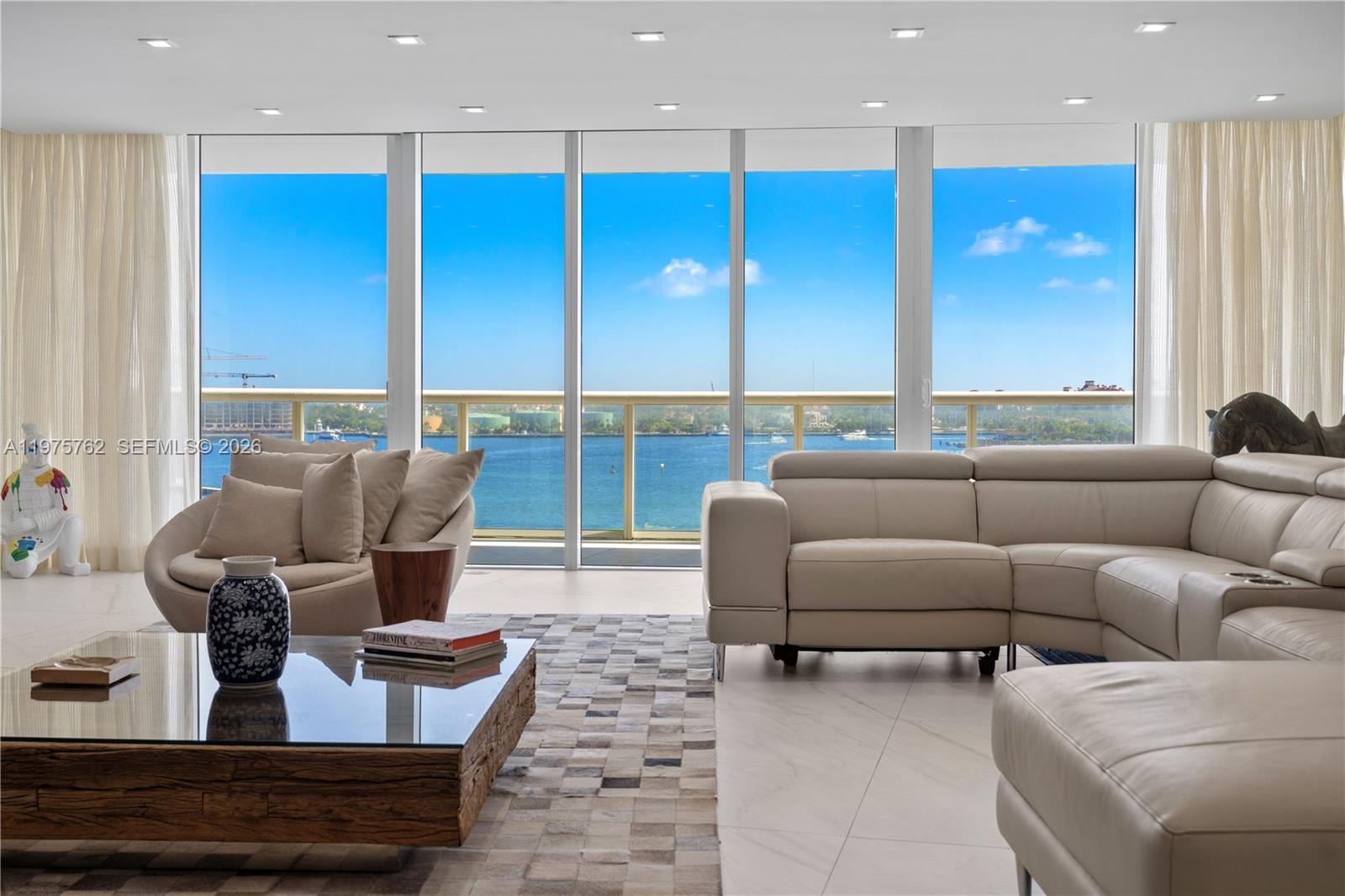 Photo of 450 Alton Rd #901-902, Miami Beach, Florida, 33139 -