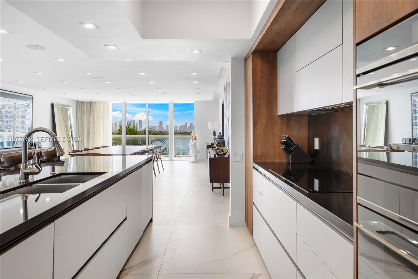 Photo of 450 Alton Rd #901-902, Miami Beach, Florida, 33139 -