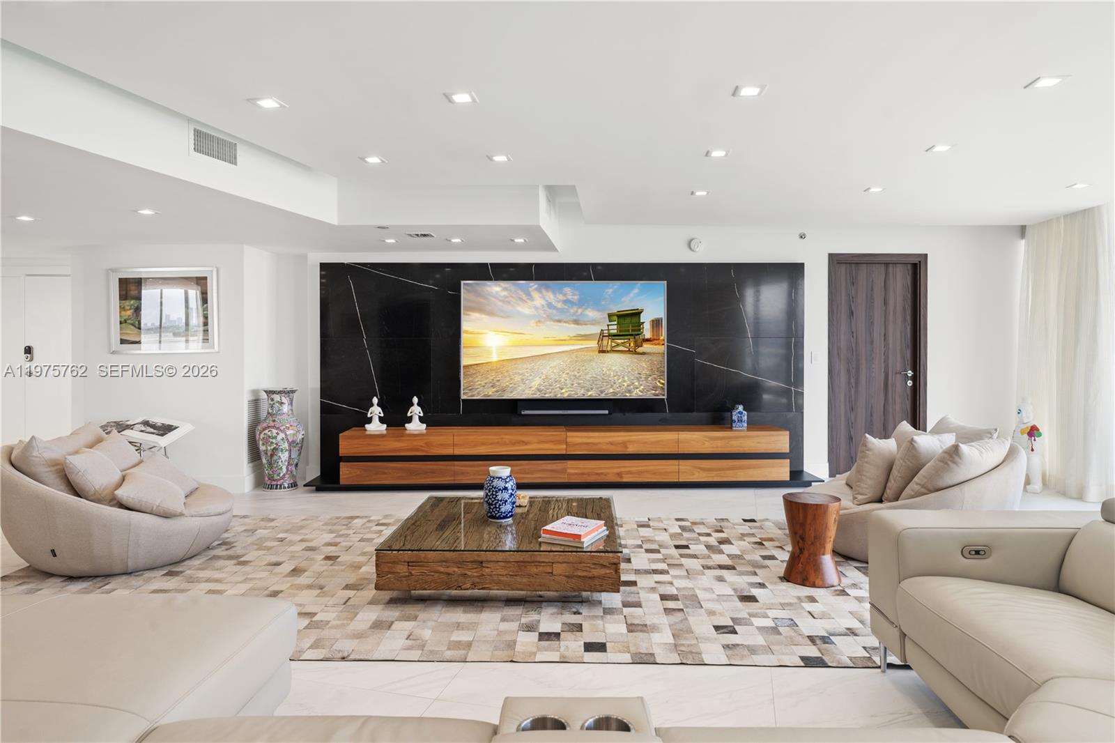 Photo of 450 Alton Rd #901-902, Miami Beach, Florida, 33139 -