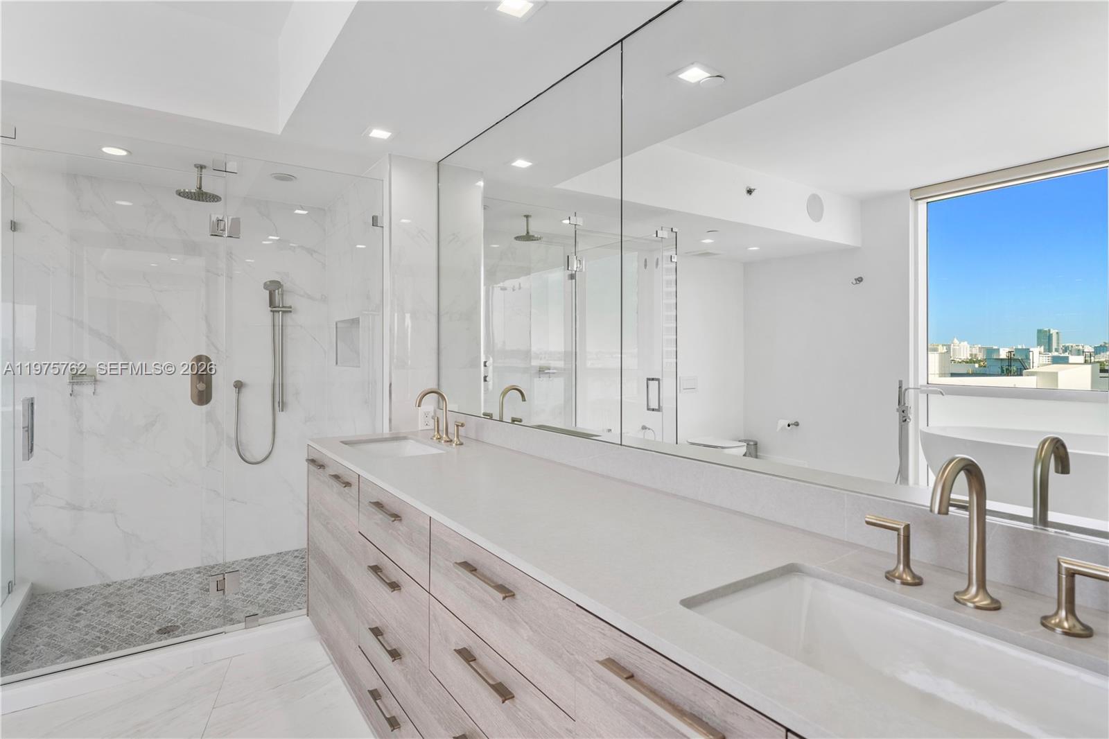 Photo of 450 Alton Rd #901-902, Miami Beach, Florida, 33139 -