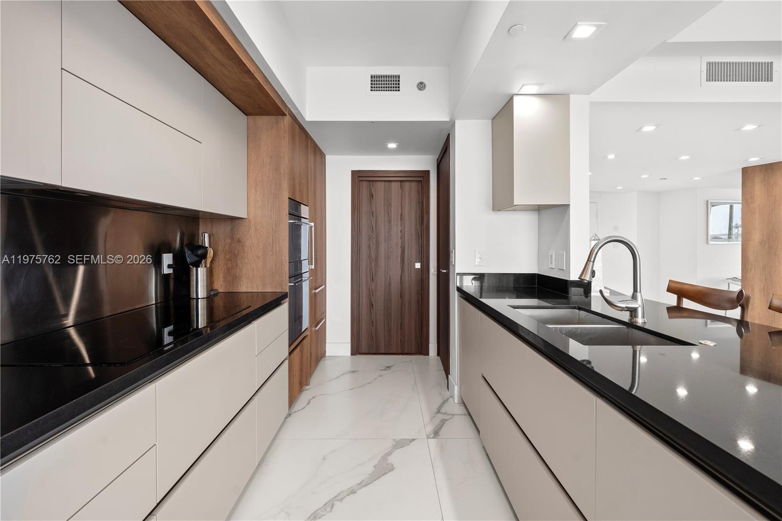 Photo of 450 Alton Rd #901-902, Miami Beach, Florida, 33139 -