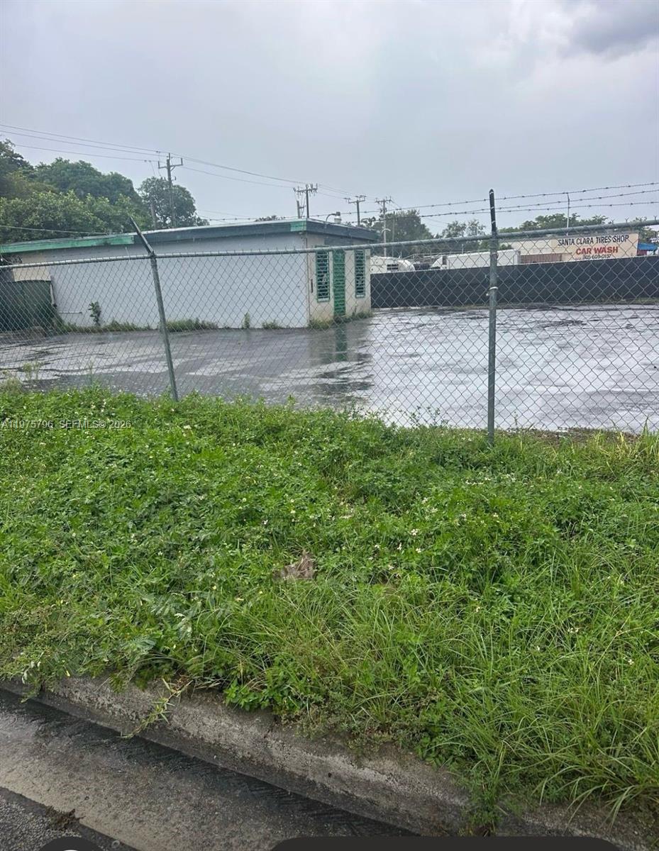   /   sq. ft. $ 2026-03-03 0 foto