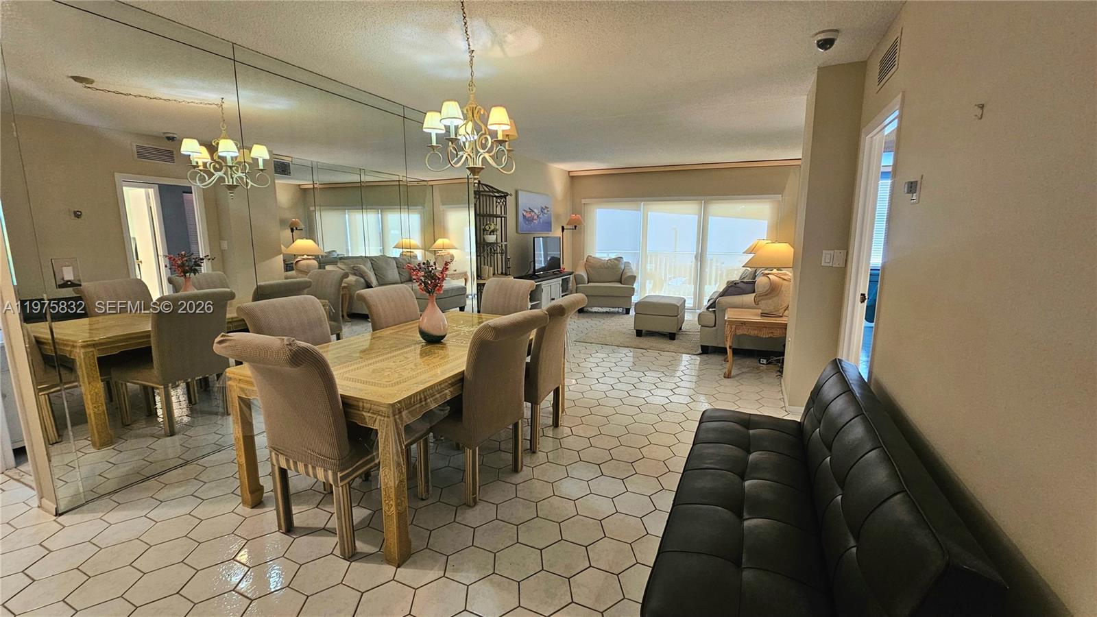 Подробнее MC 1 / 2 870 кв.футов $ 2026-03-03 0 Фото