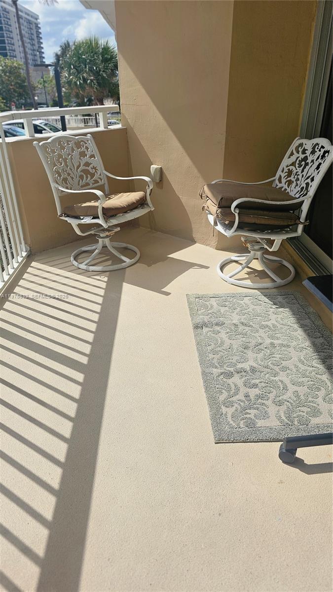 Подробнее MC 1 / 2 870 кв.футов $ 2026-03-03 0 Фото