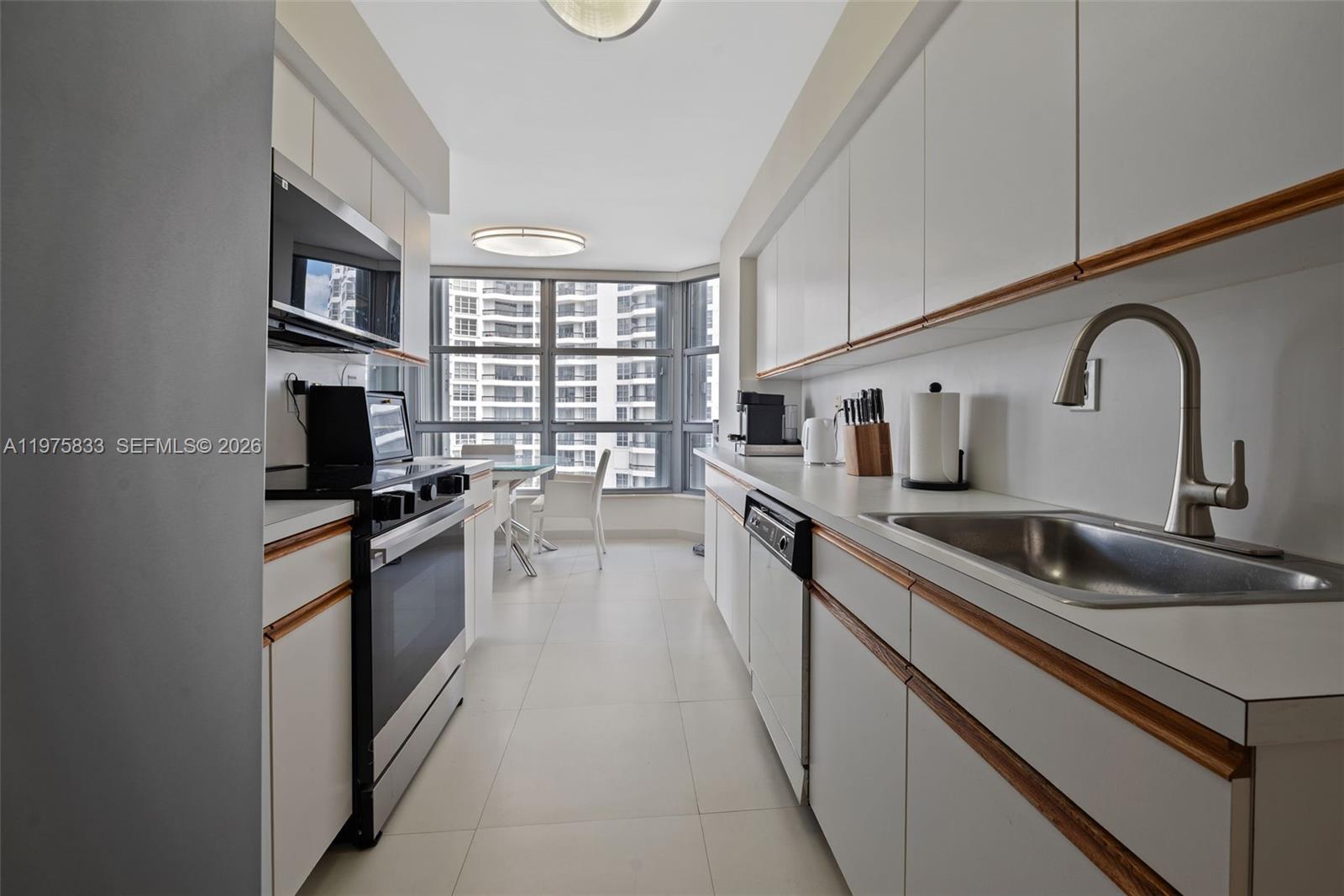 Photo of 19101 36th Ct  #1407, Aventura, Florida, 33180 - 