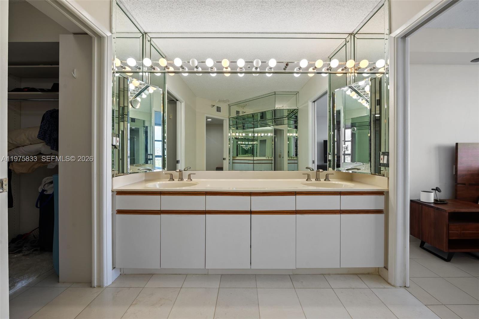 Photo of 19101 36th Ct  #1407, Aventura, Florida, 33180 - 