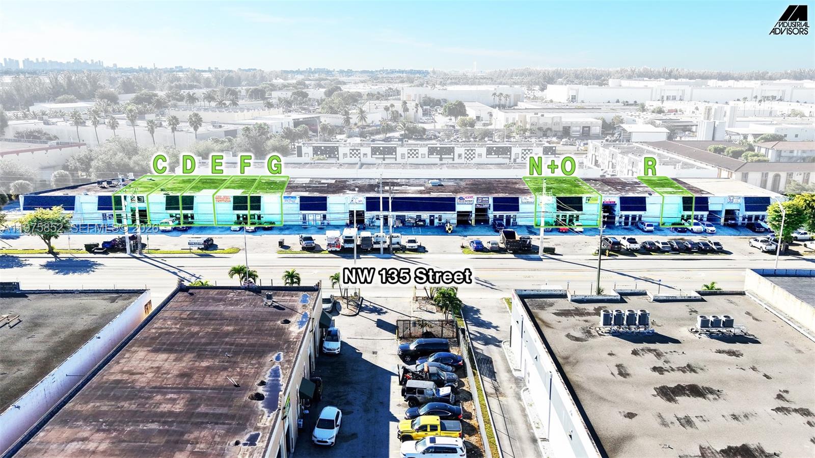   /   sq. ft. $ 2026-03-03 0 foto