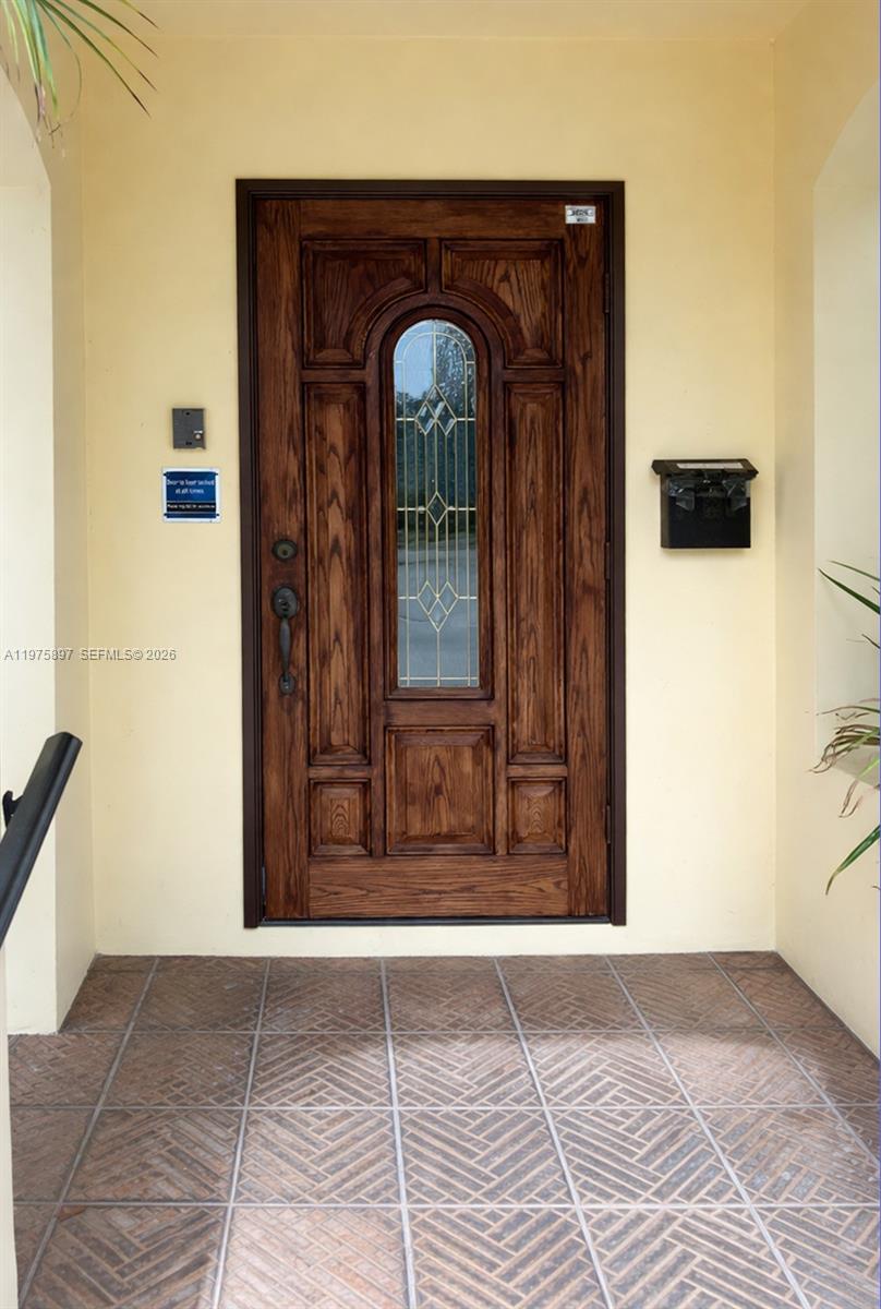   /   кв.футов $ 2026-03-03 0 Фото