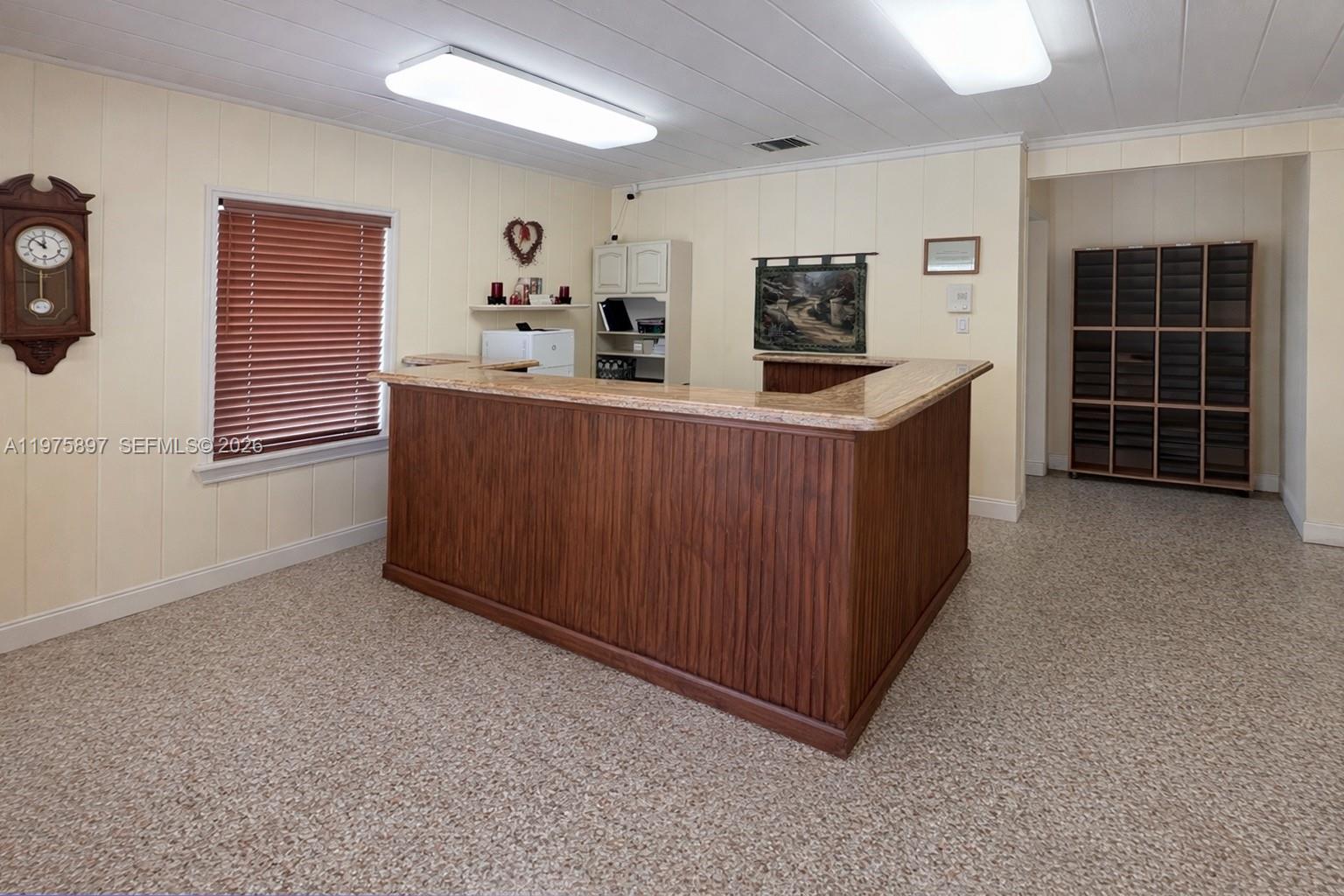   /   кв.футов $ 2026-03-03 0 Фото