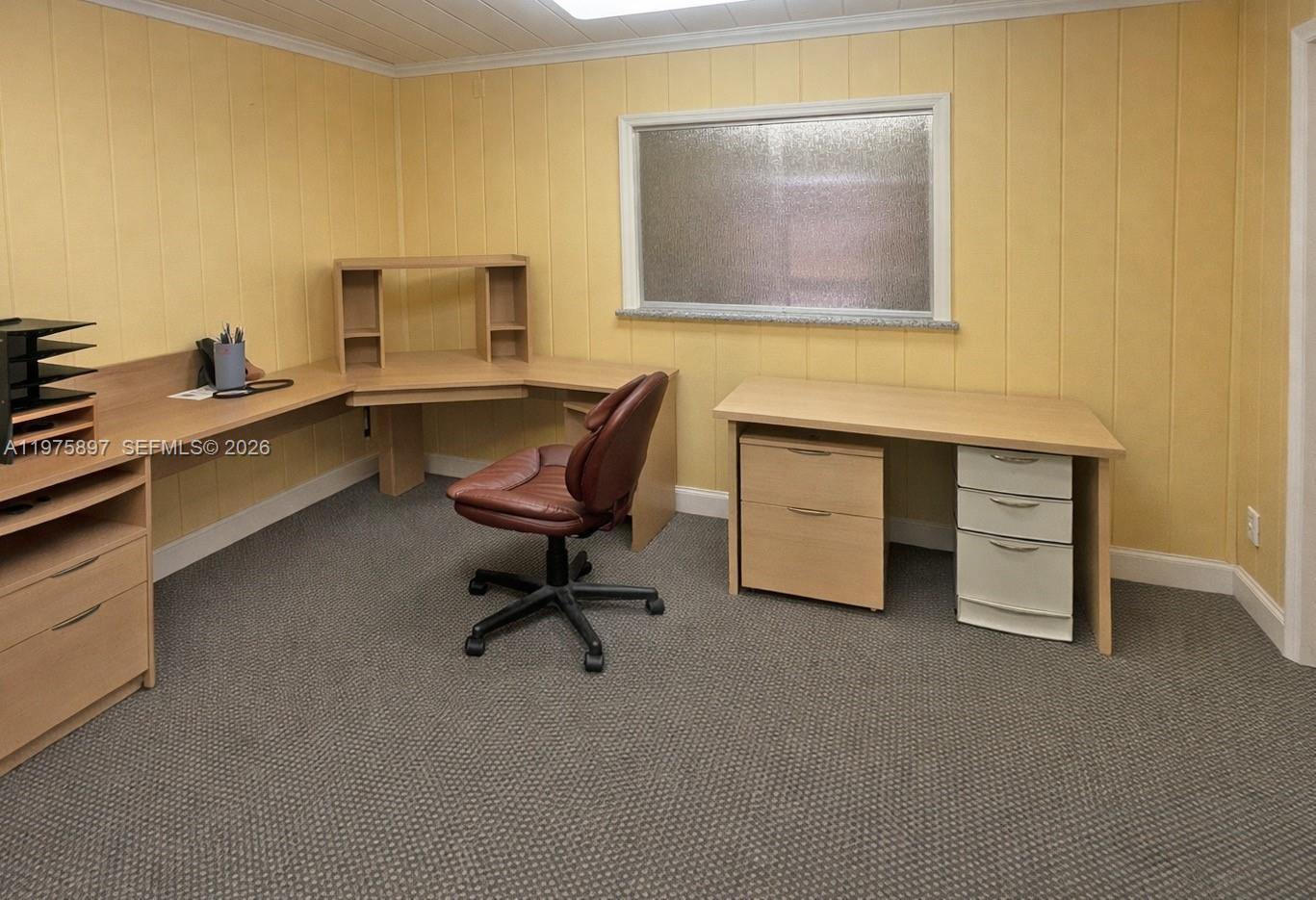   /   кв.футов $ 2026-03-03 0 Фото