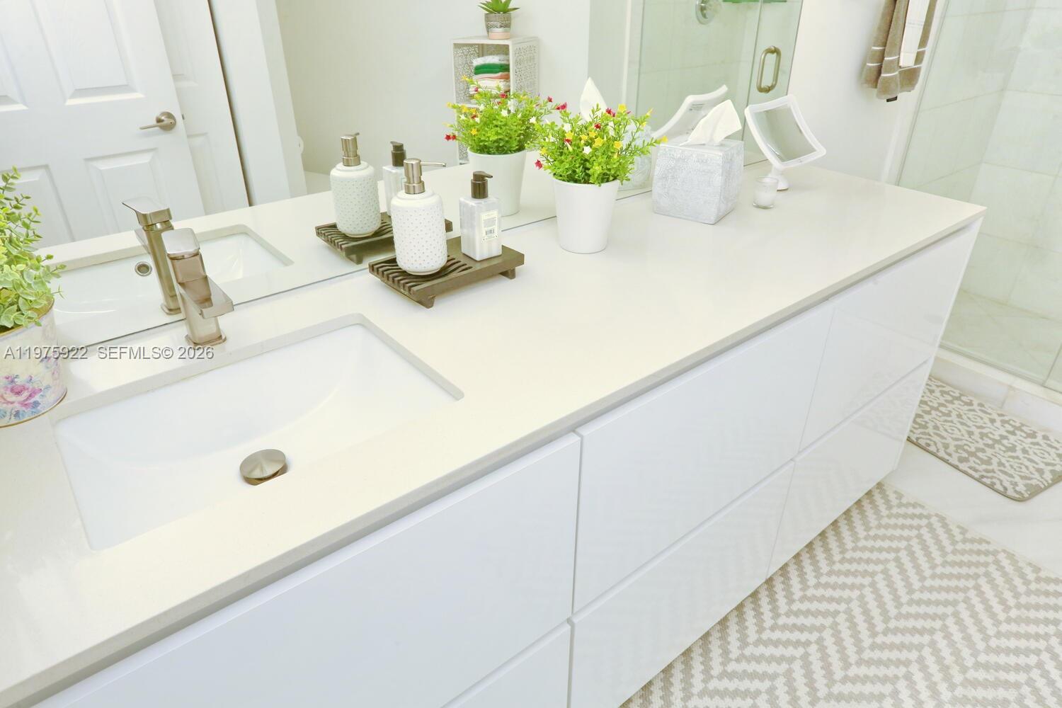 Photo of 3530 Mystic Pointe Dr  #2807, Aventura, Florida, 33180 - 