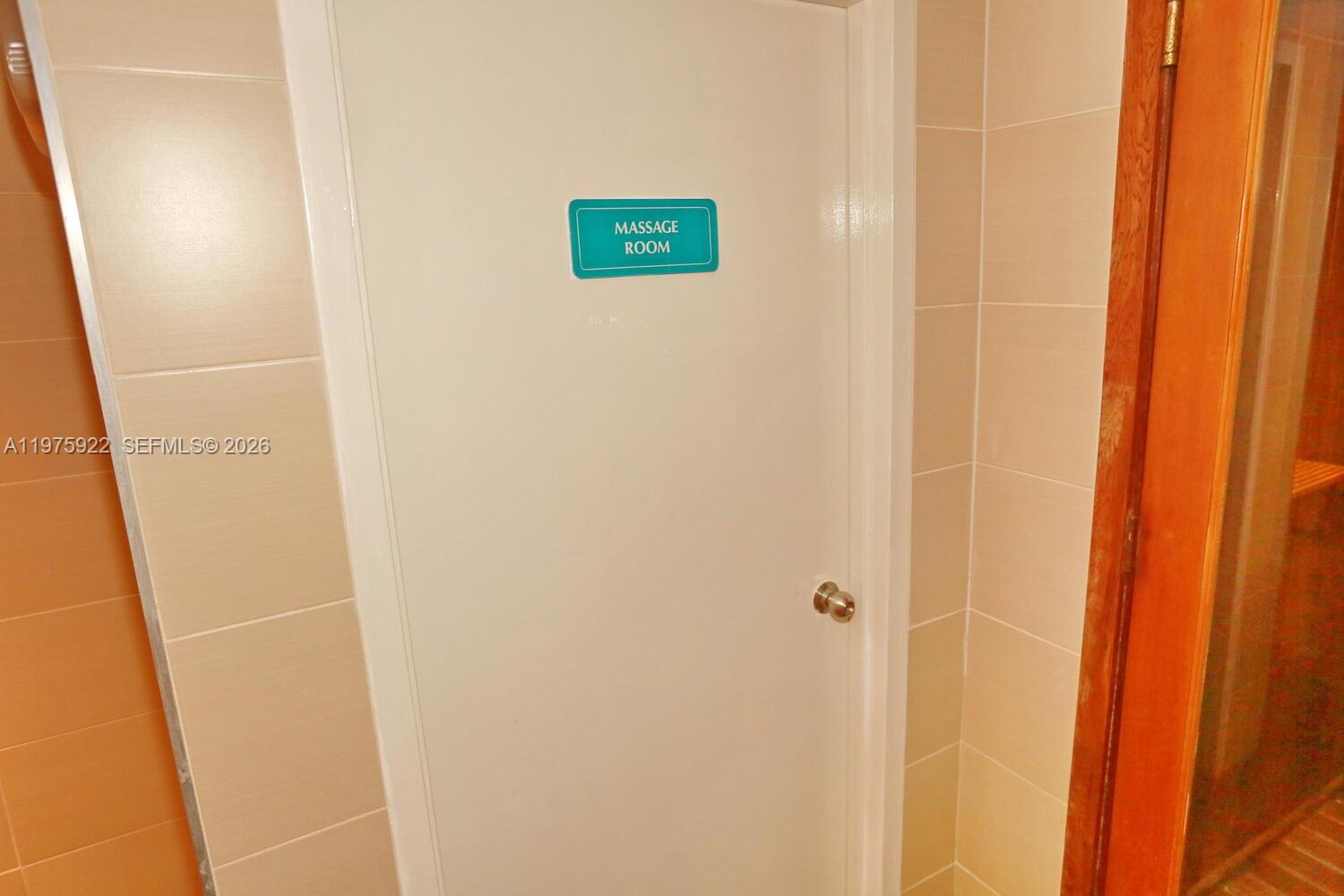 Photo of 3530 Mystic Pointe Dr  #2807, Aventura, Florida, 33180 - 