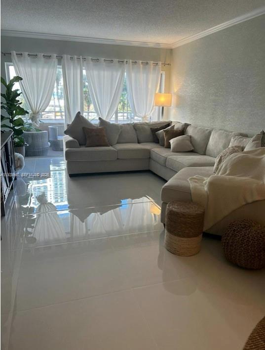 2B 1 / 2 870 кв.футов $ 2026-03-03 0 Фото