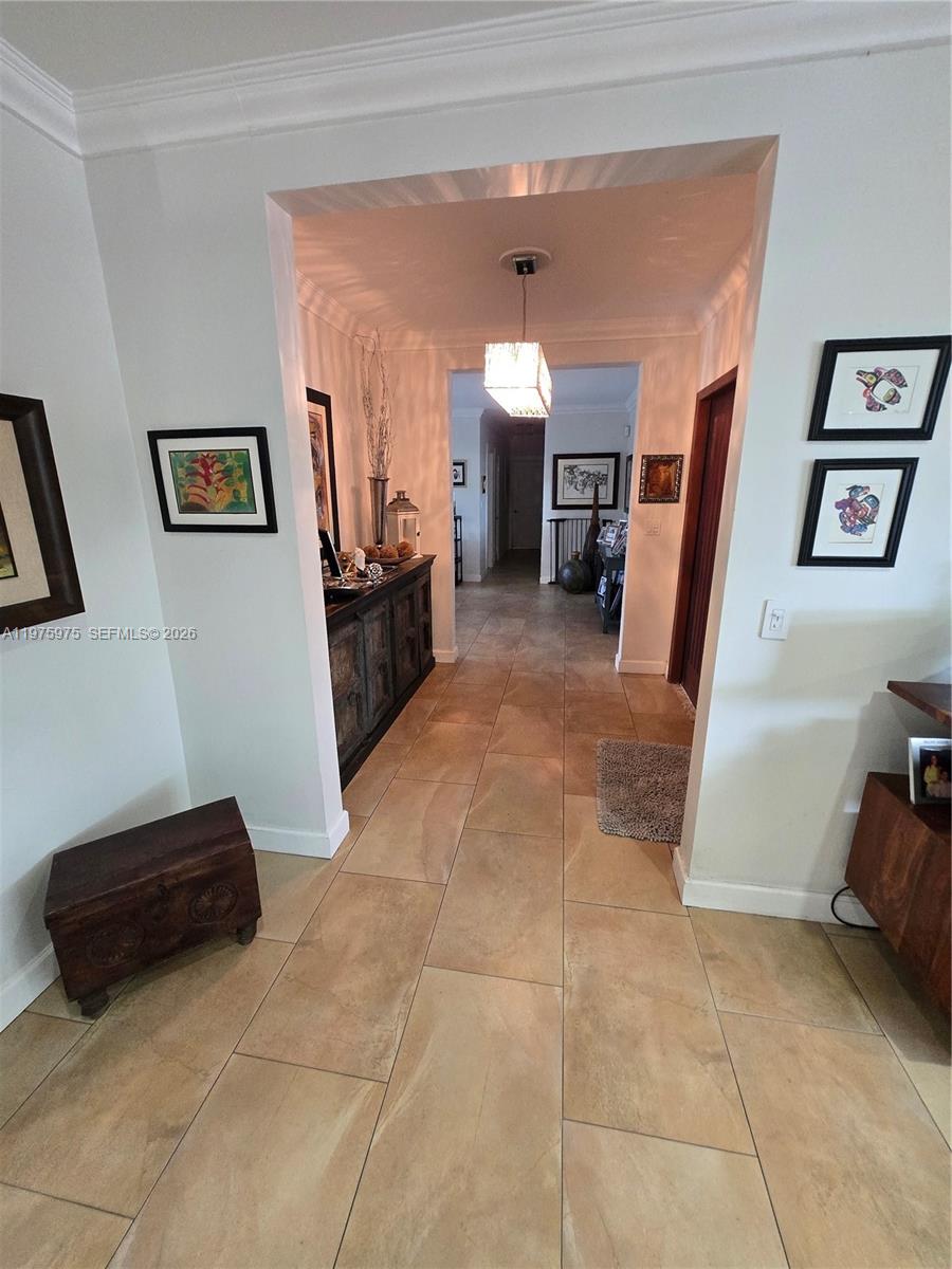 Подробнее 8620 3 / 2 1825 кв.футов $ 2026-03-03 0 Фото