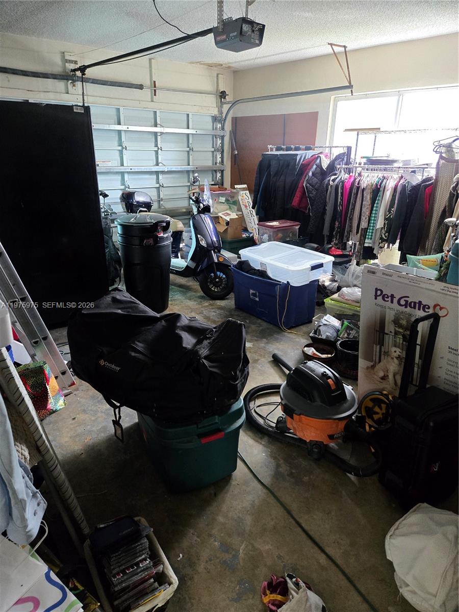 Подробнее 8620 3 / 2 1825 кв.футов $ 2026-03-03 0 Фото