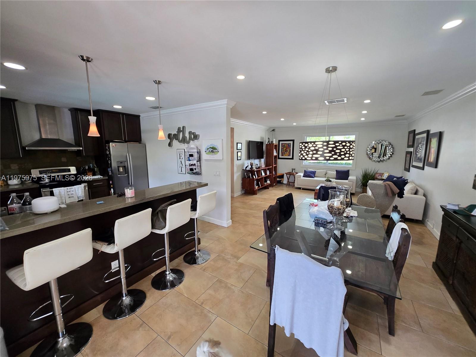 Подробнее 8620 3 / 2 1825 кв.футов $ 2026-03-03 0 Фото