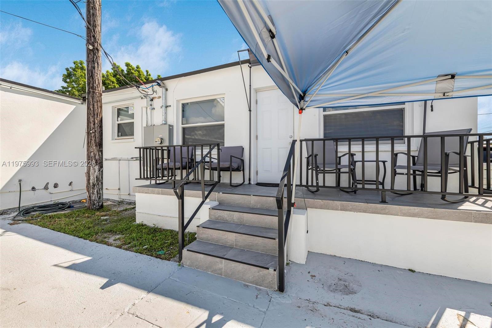   /   sq. ft. $ 2026-03-03 0 foto