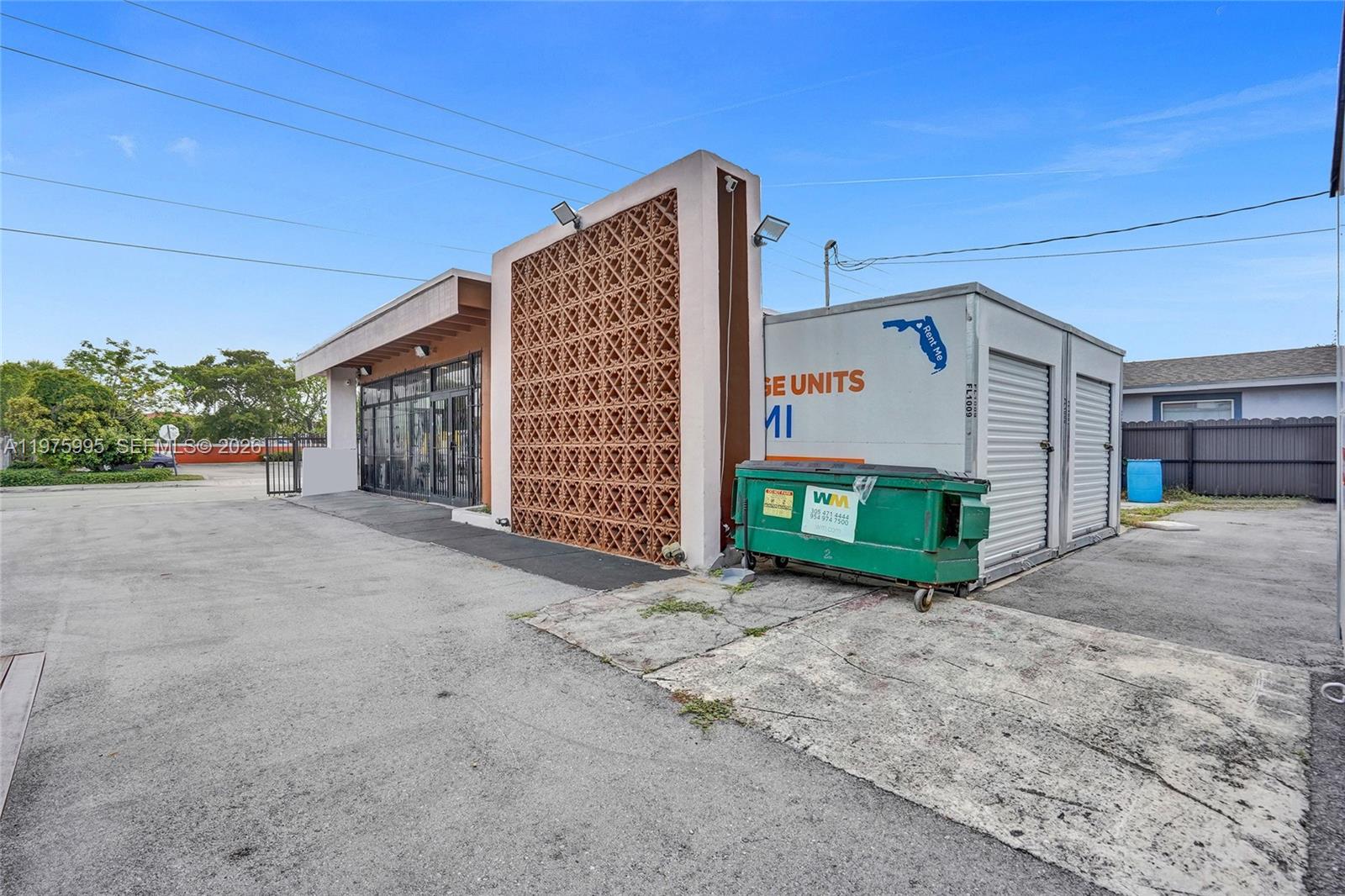   /   кв.футов $ 2026-03-03 0 Фото