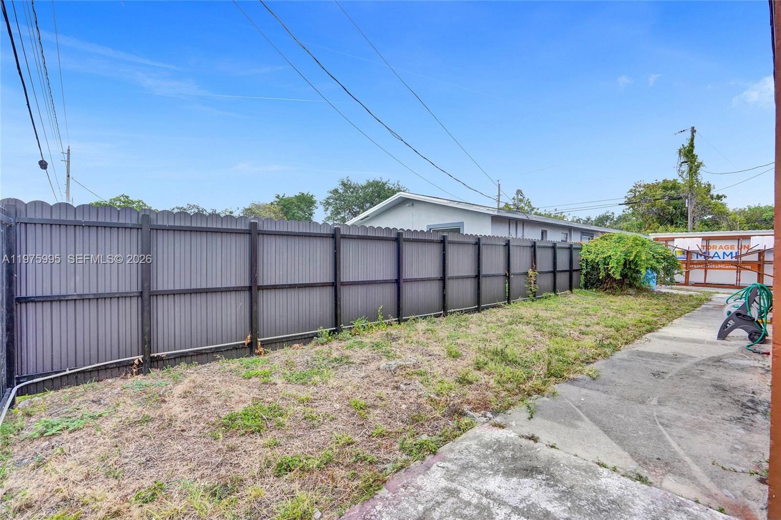   /   кв.футов $ 2026-03-03 0 Фото