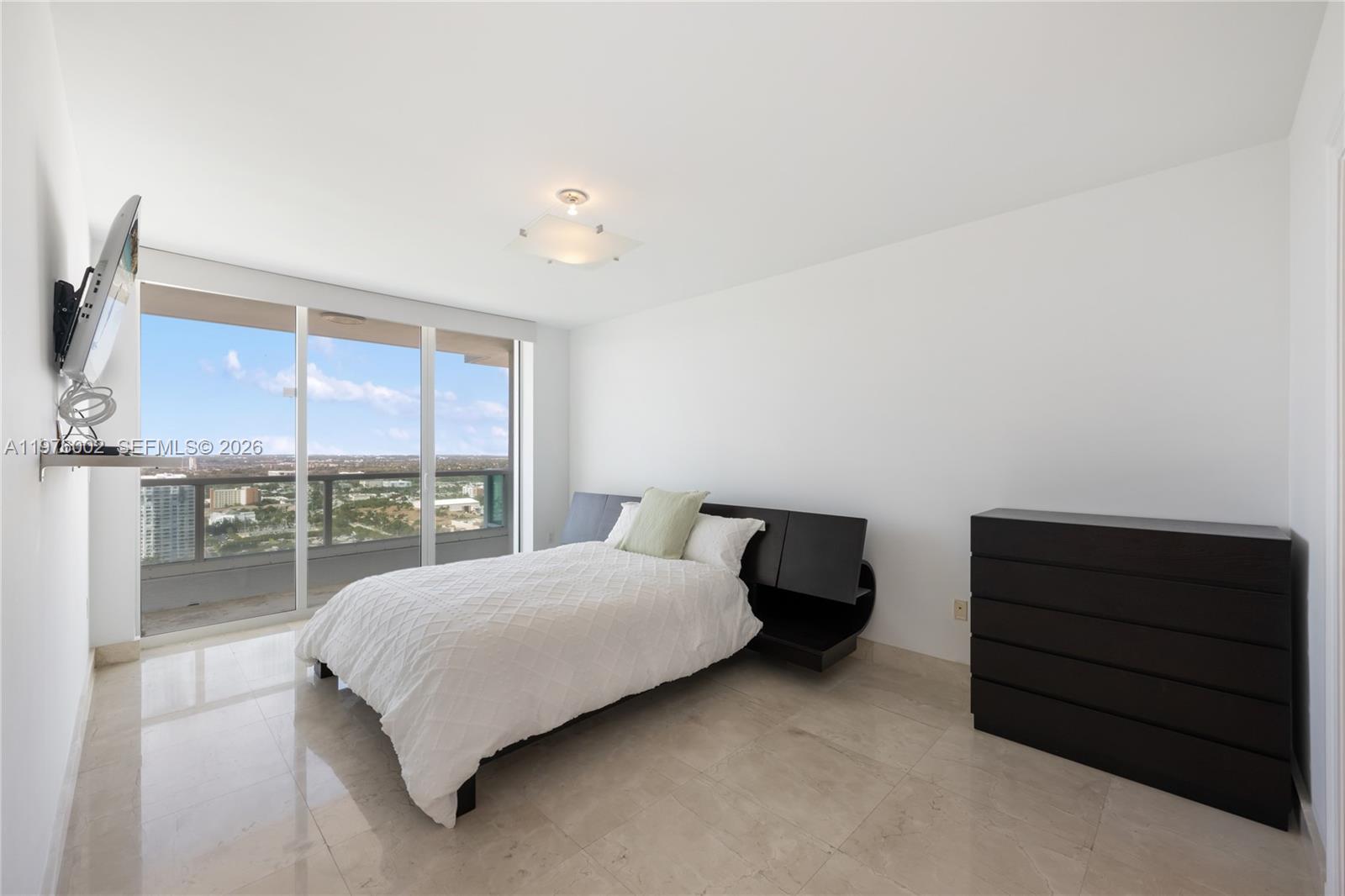 Photo of 3201 183rd St  #2906, Aventura, Florida, 33160 - 