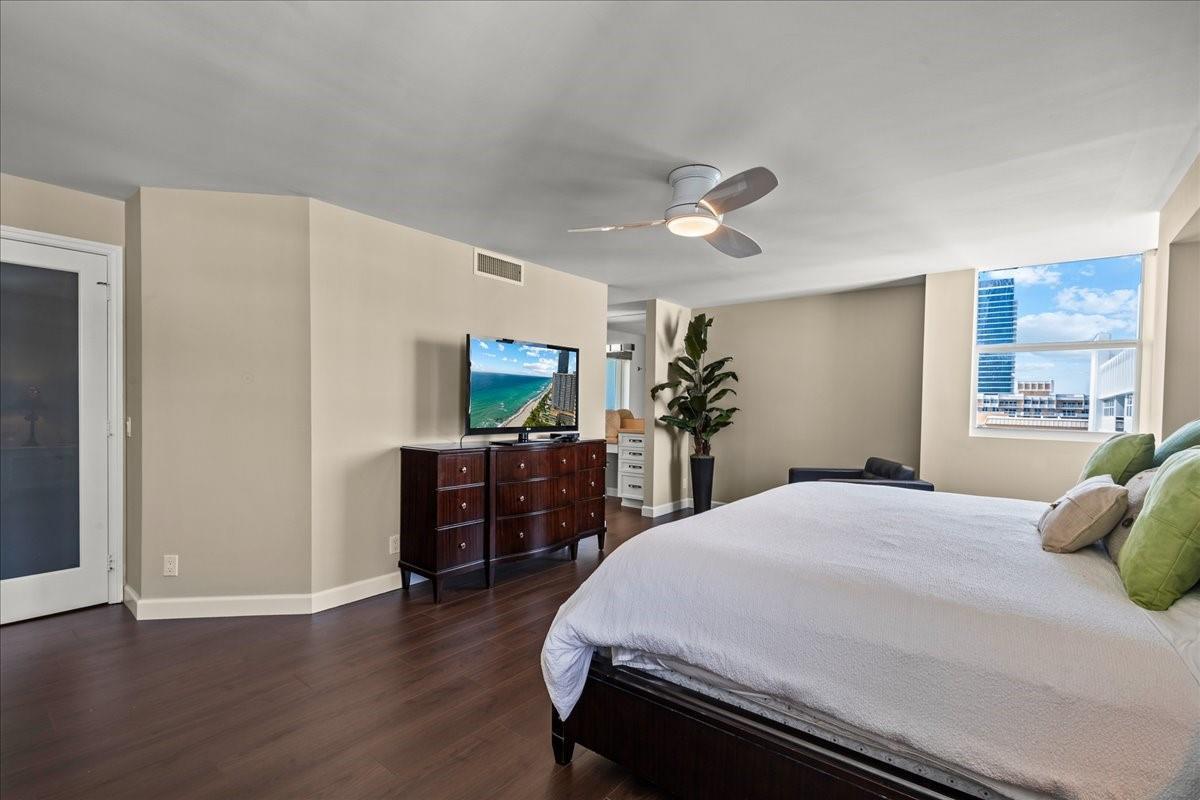Photo of 1890 Ocean #PH4, Hallandale Beach, Florida, 33009 - Photo 13