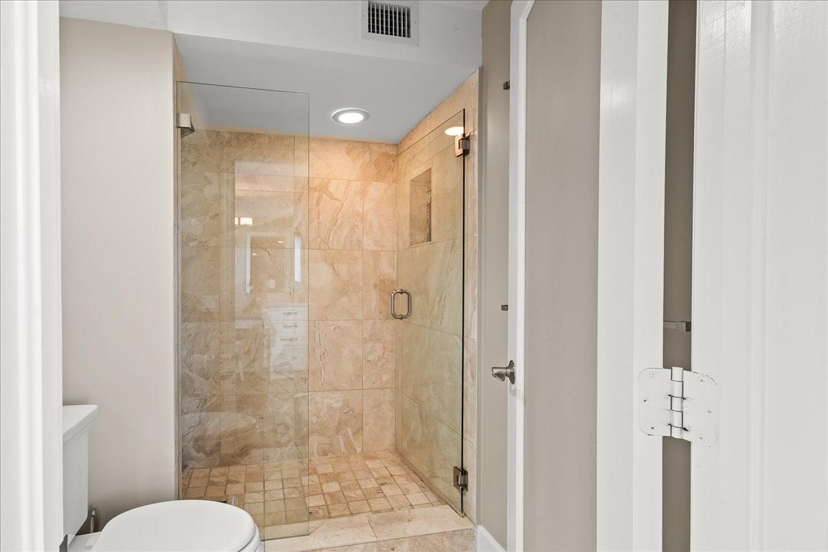 Photo of 1890 Ocean #PH4, Hallandale Beach, Florida, 33009 - Photo 17