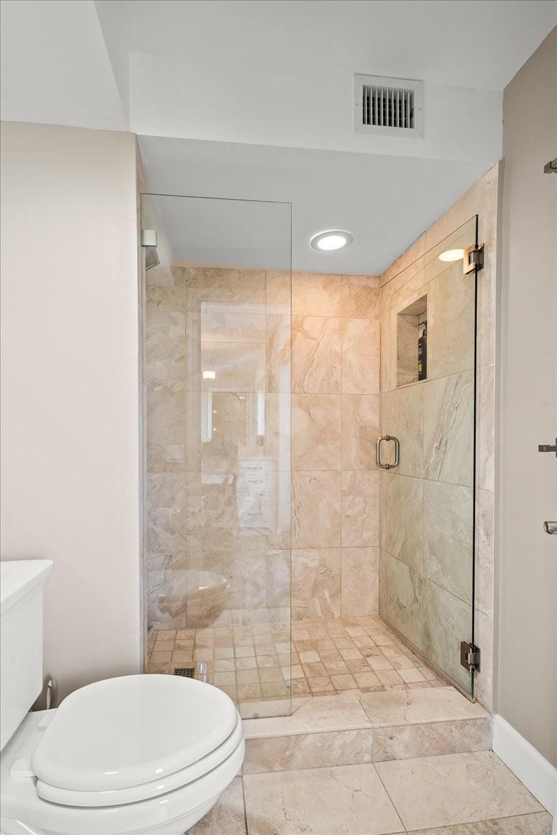 Photo of 1890 Ocean #PH4, Hallandale Beach, Florida, 33009 - Photo 18