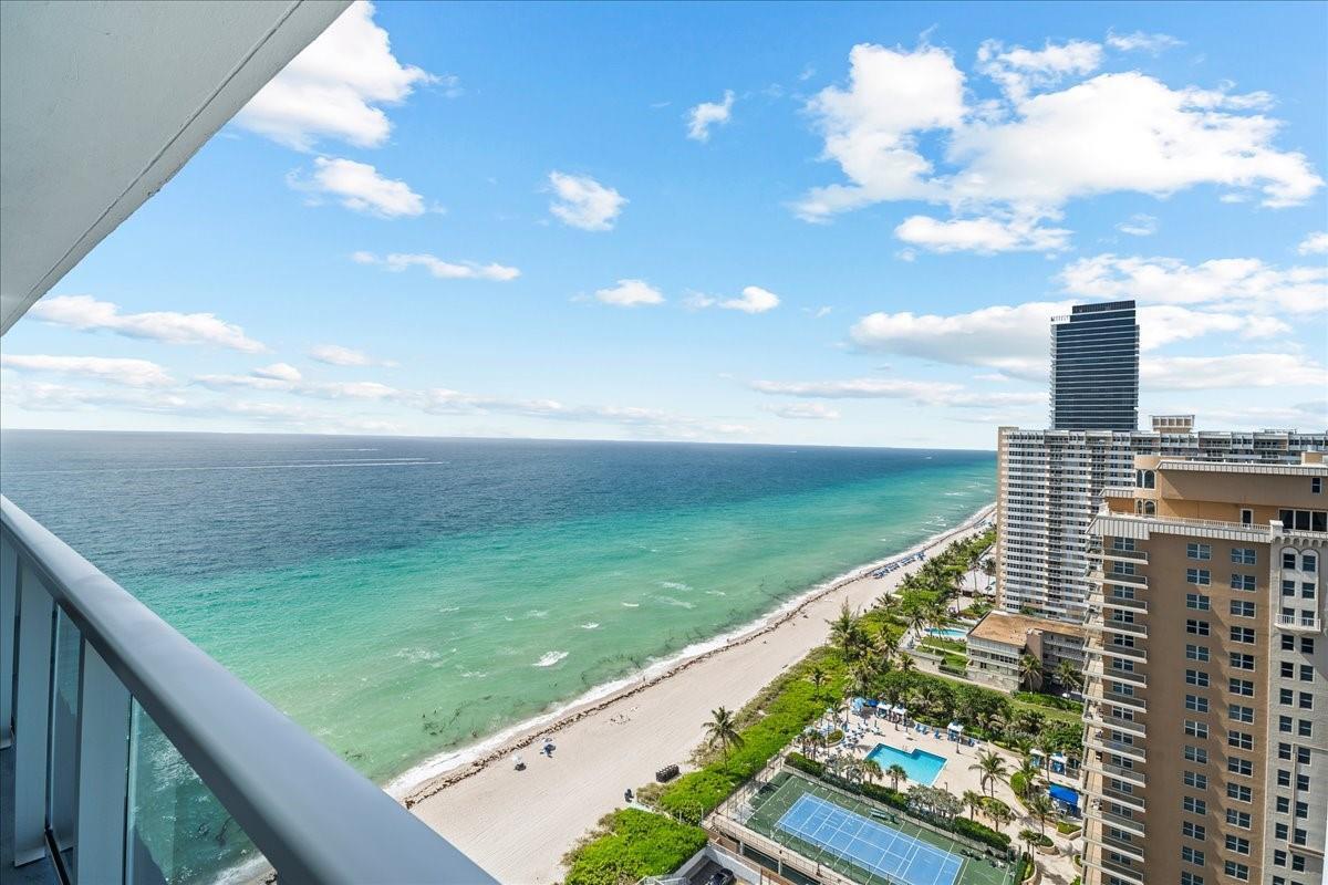 Photo of 1890 Ocean #PH4, Hallandale Beach, Florida, 33009 - Photo 2