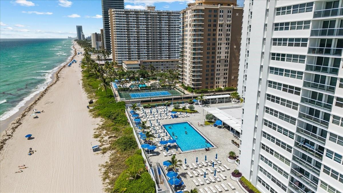 Photo of 1890 Ocean #PH4, Hallandale Beach, Florida, 33009 - Photo 33