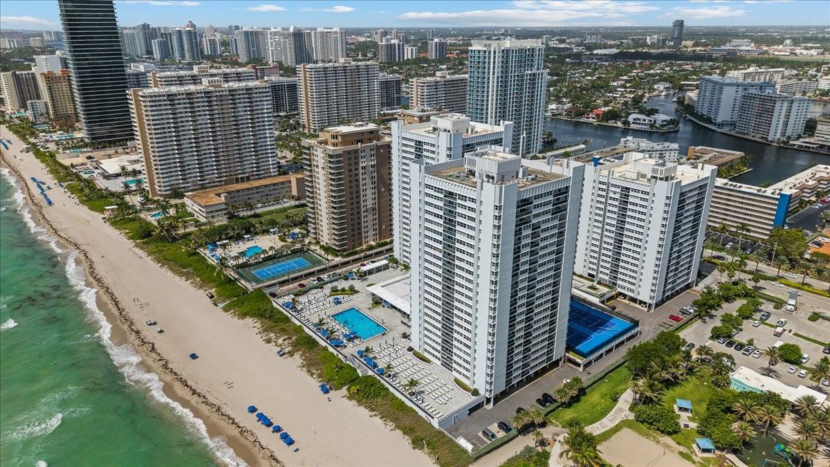 Photo of 1890 Ocean #PH4, Hallandale Beach, Florida, 33009 - Photo 35