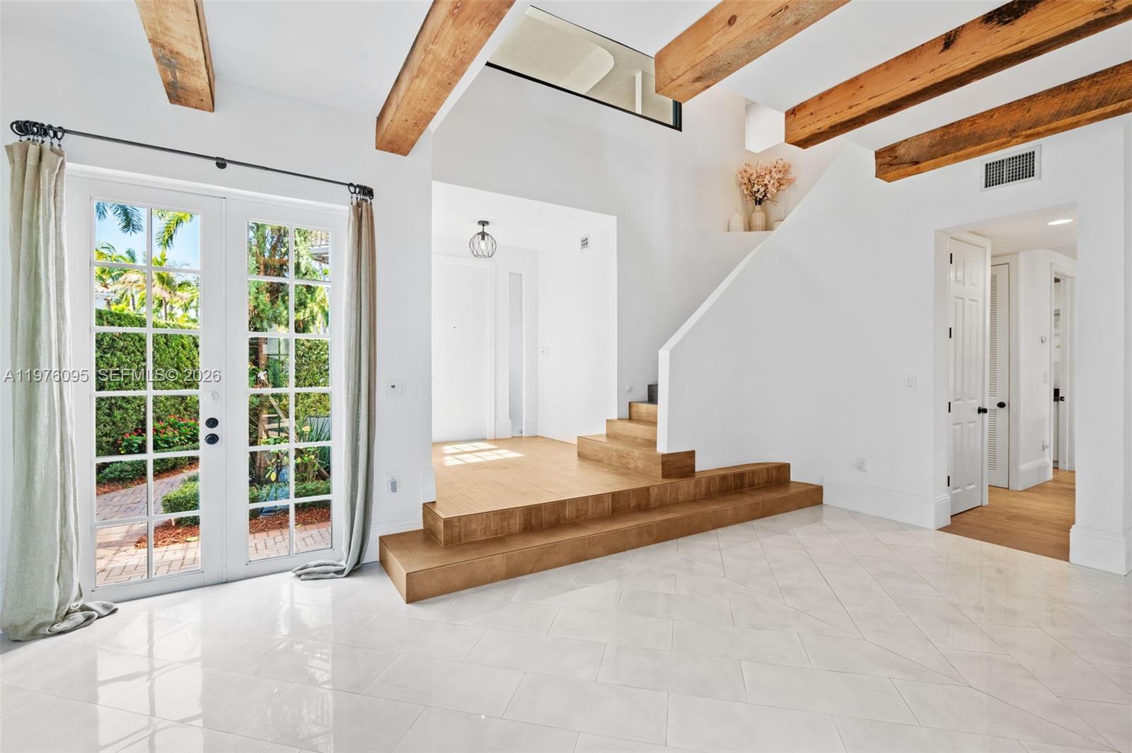 Photo of 20865 31st Pl  (20865), Aventura, Florida, 33180 - 