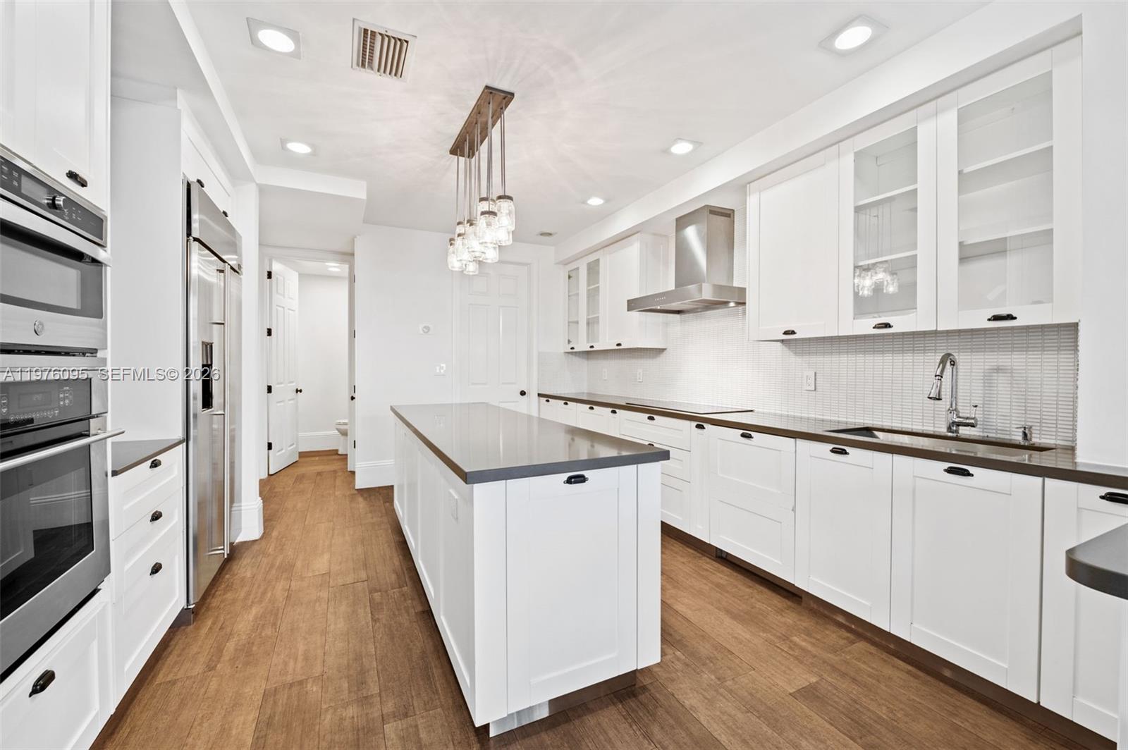 Photo of 20865 31st Pl  (20865), Aventura, Florida, 33180 - 