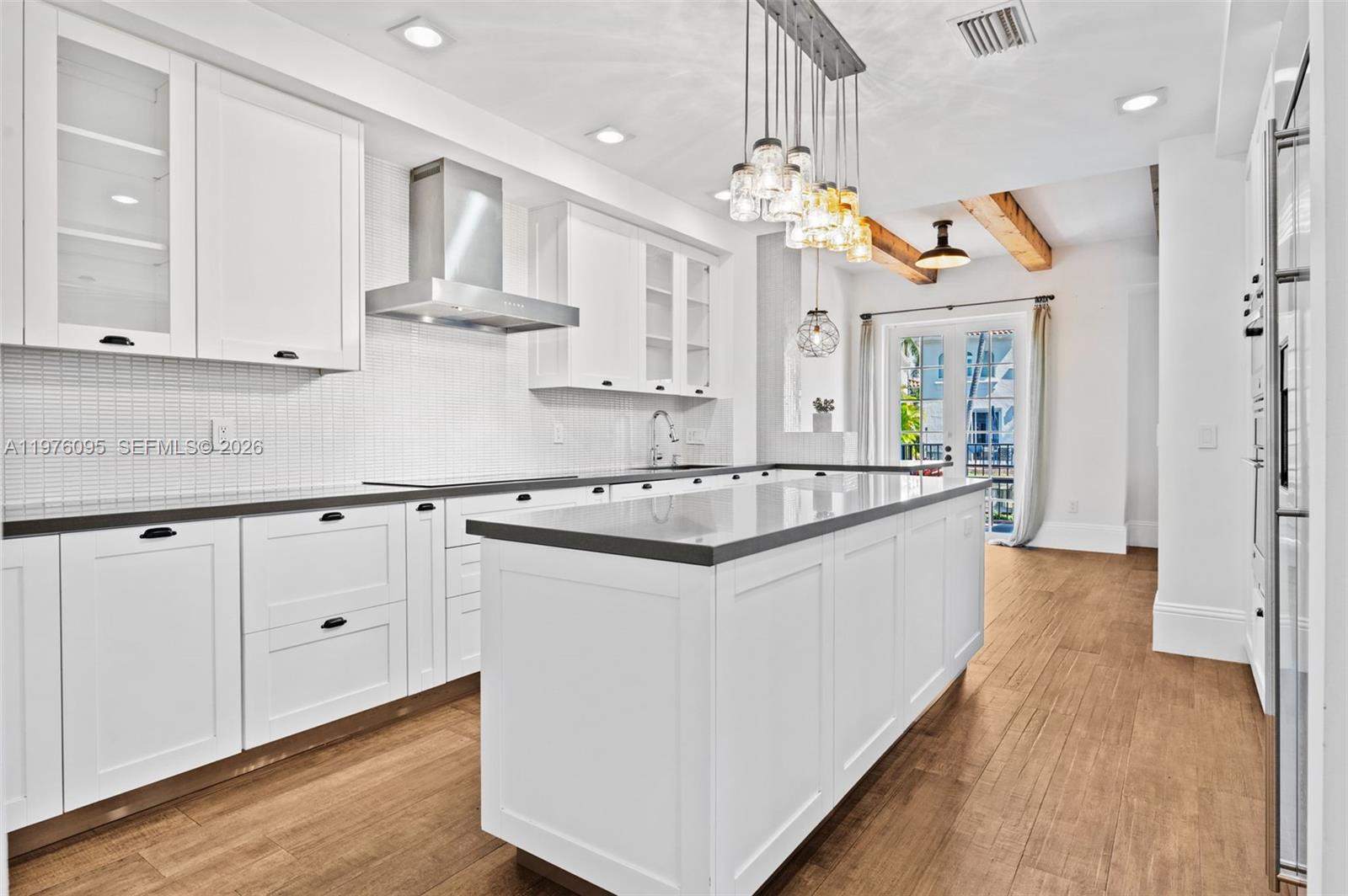 Photo of 20865 31st Pl  (20865), Aventura, Florida, 33180 - 