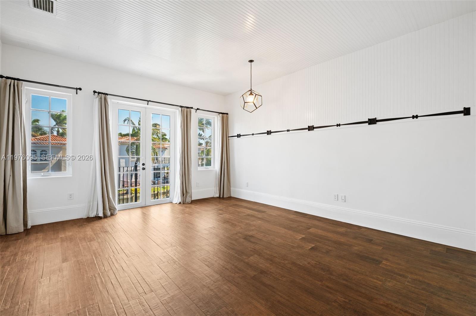 Photo of 20865 31st Pl  (20865), Aventura, Florida, 33180 - 