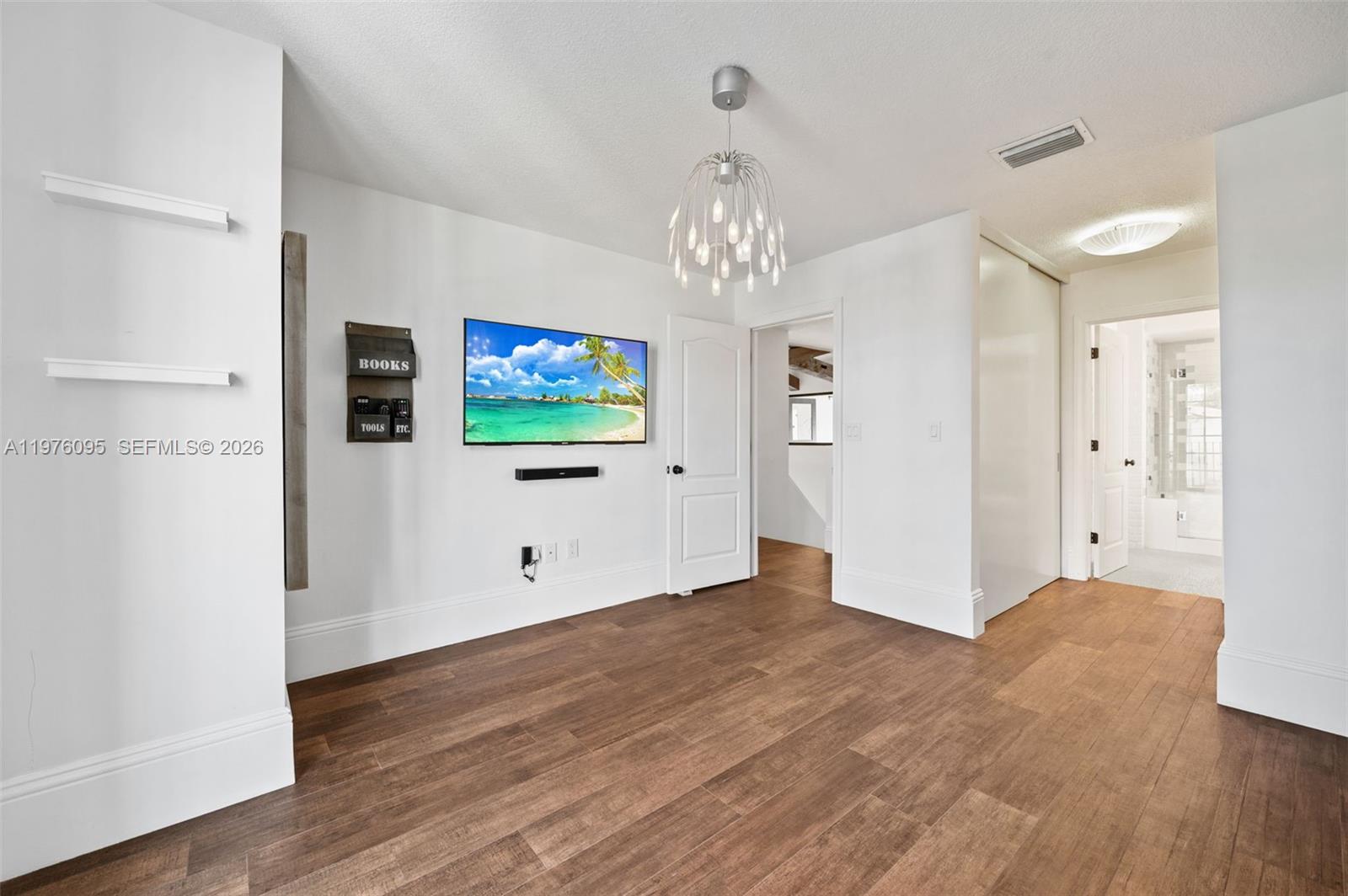 Photo of 20865 31st Pl  (20865), Aventura, Florida, 33180 - 