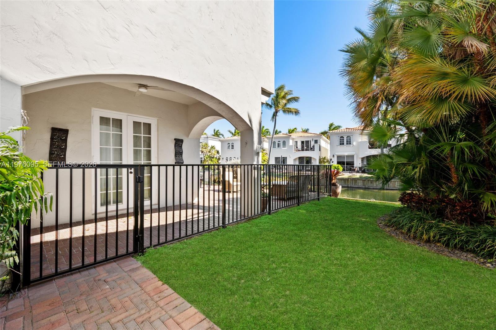 Photo of 20865 31st Pl  (20865), Aventura, Florida, 33180 - 