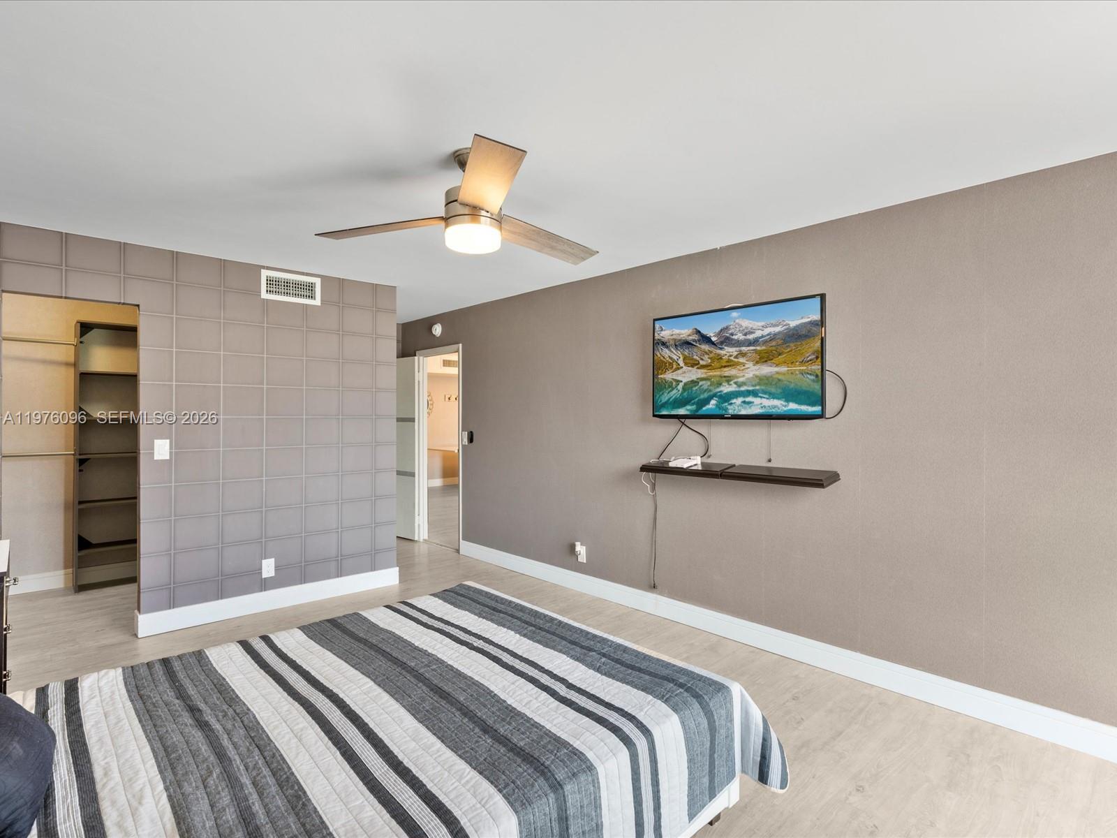 Photo of 1500 Ocean Dr  #3G, Hollywood, Florida, 33019 - 