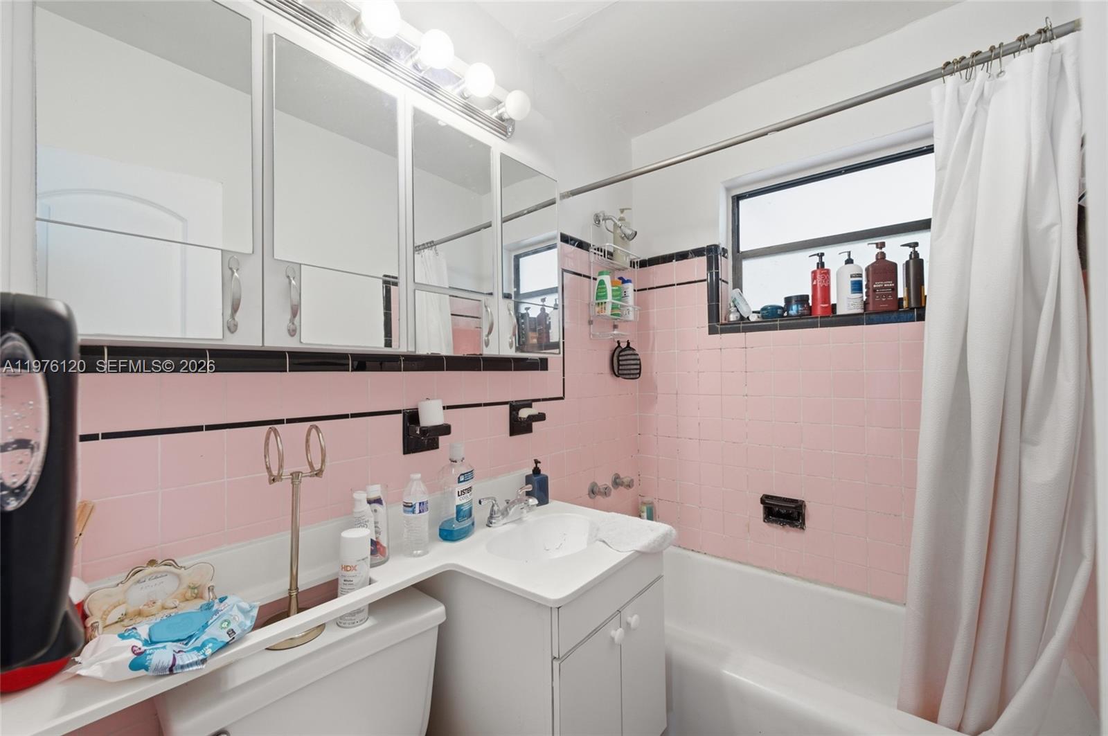   /  1669 sq. ft. $ 2026-03-04 0 foto