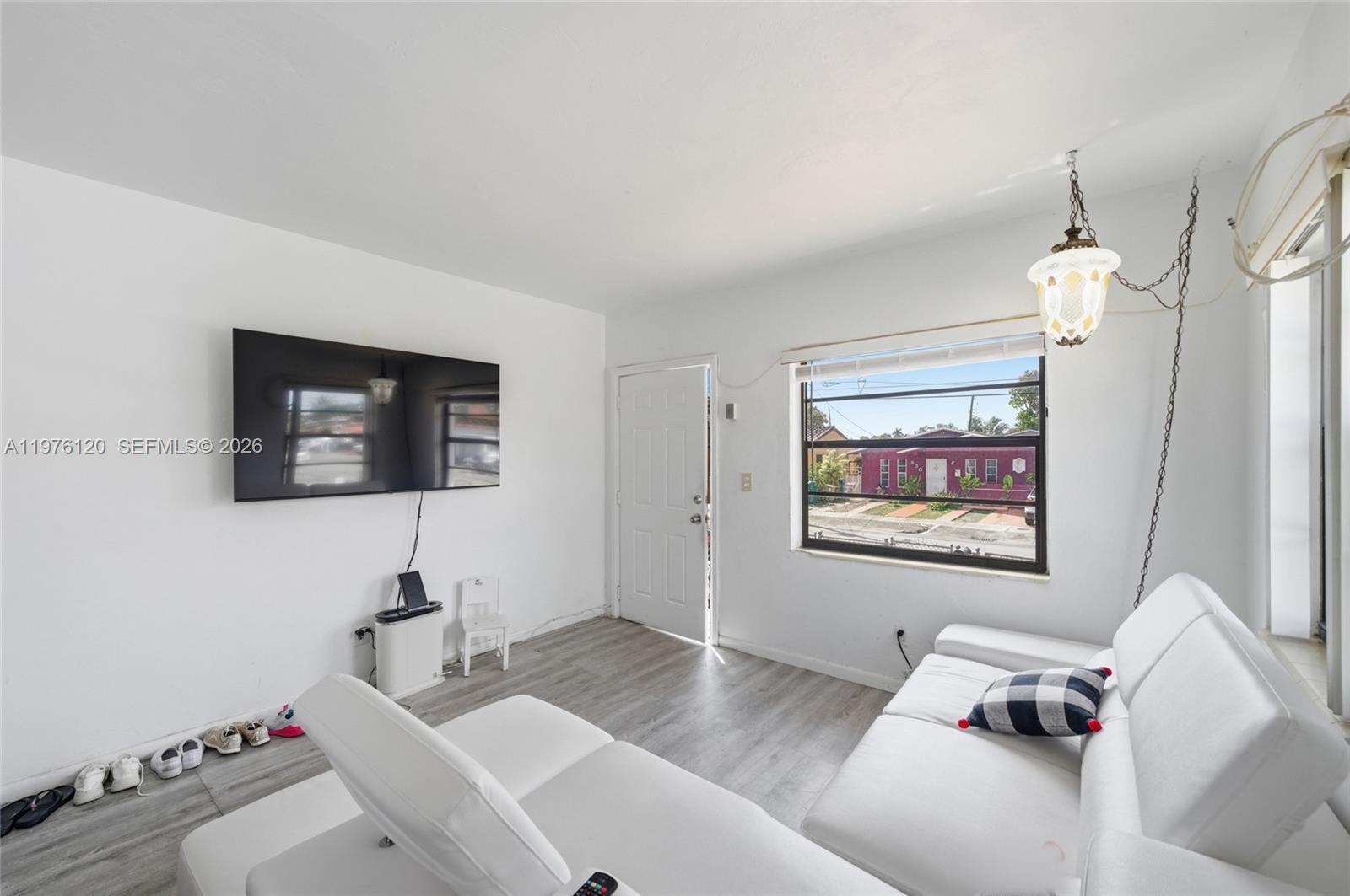   /  1669 sq. ft. $ 2026-03-04 0 foto