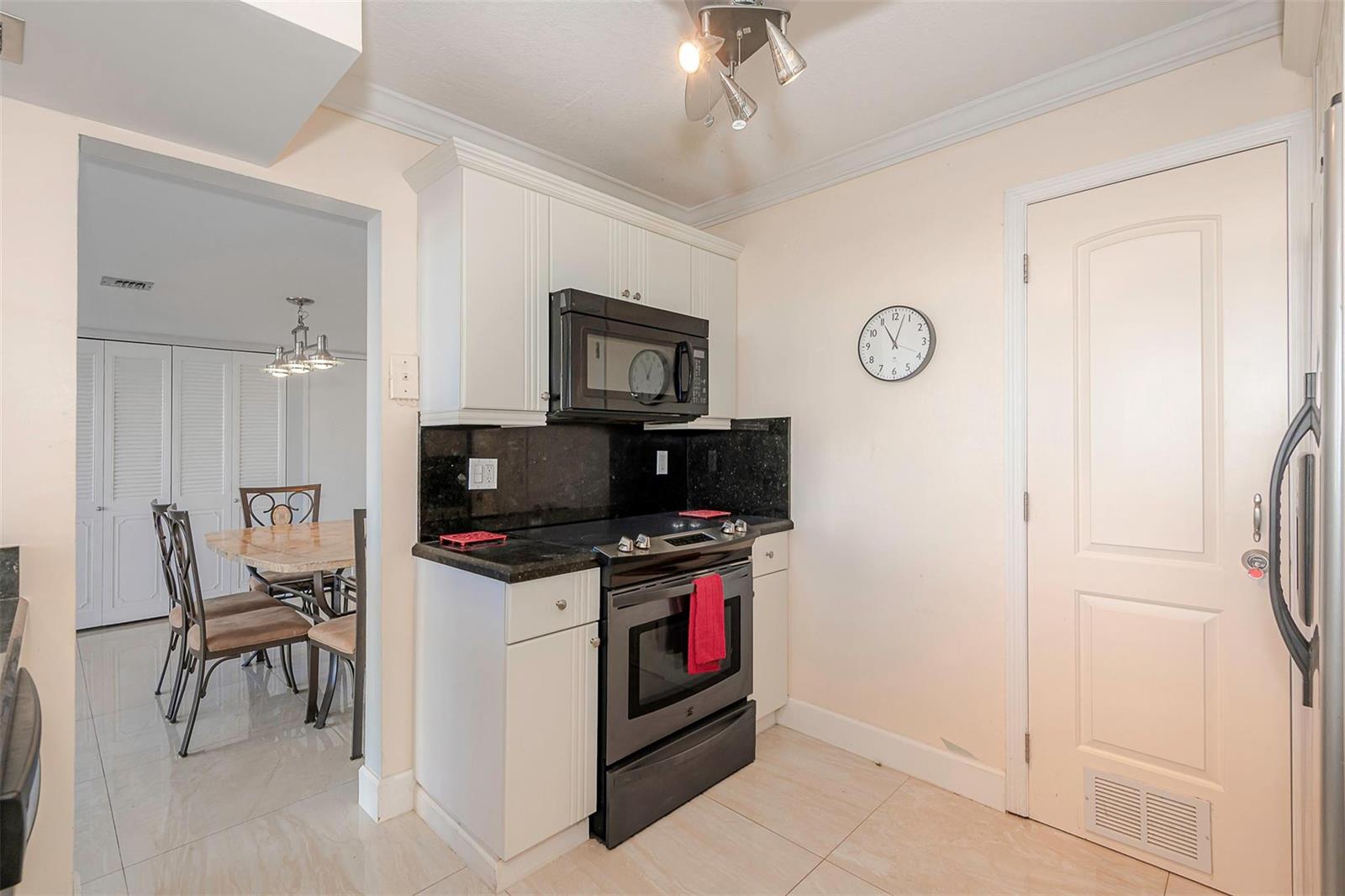 Photo of 2017 Ocean  #307, Hallandale Beach, Florida, 33009 - Photo 14