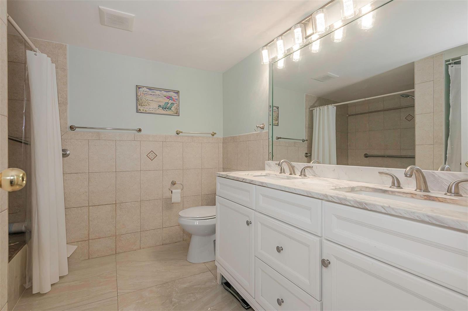 Photo of 2017 Ocean  #307, Hallandale Beach, Florida, 33009 - Photo 20
