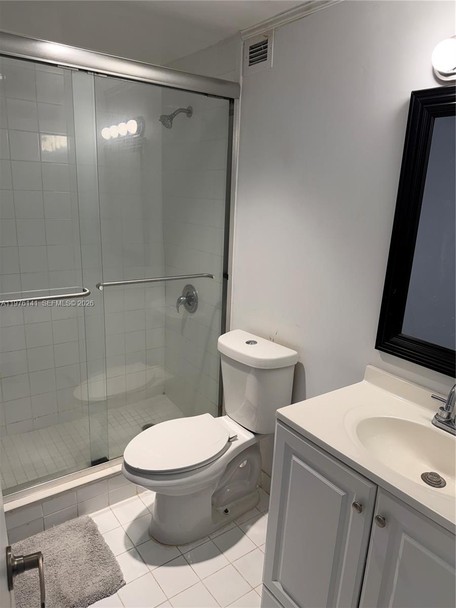 Photo of 400 Kings Point Dr  #1026, Sunny Isles Beach, Florida, 33160 - 