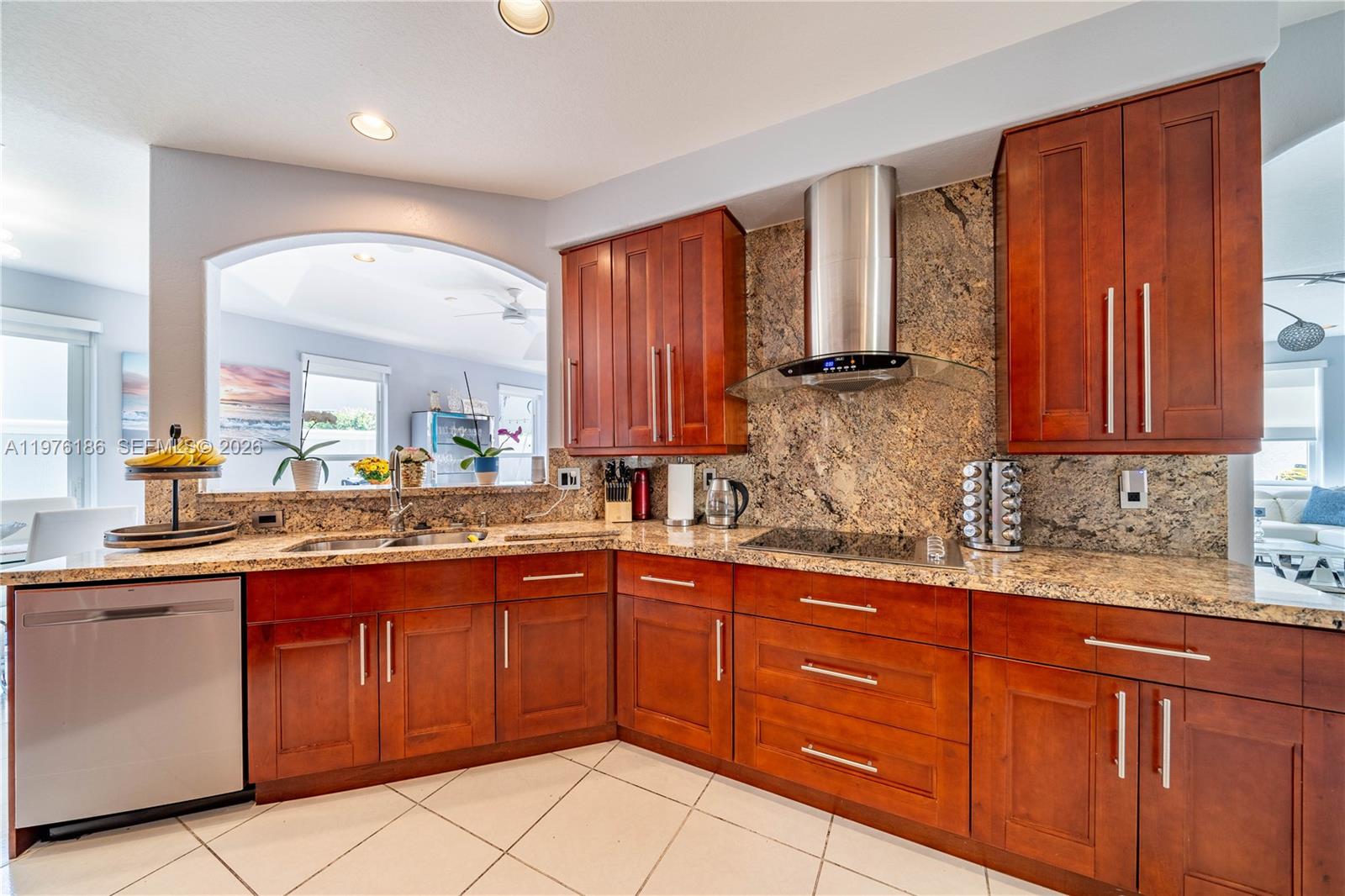 Photo of 1547 Mariner Way  (1547), Hollywood, Florida, 33019 - 