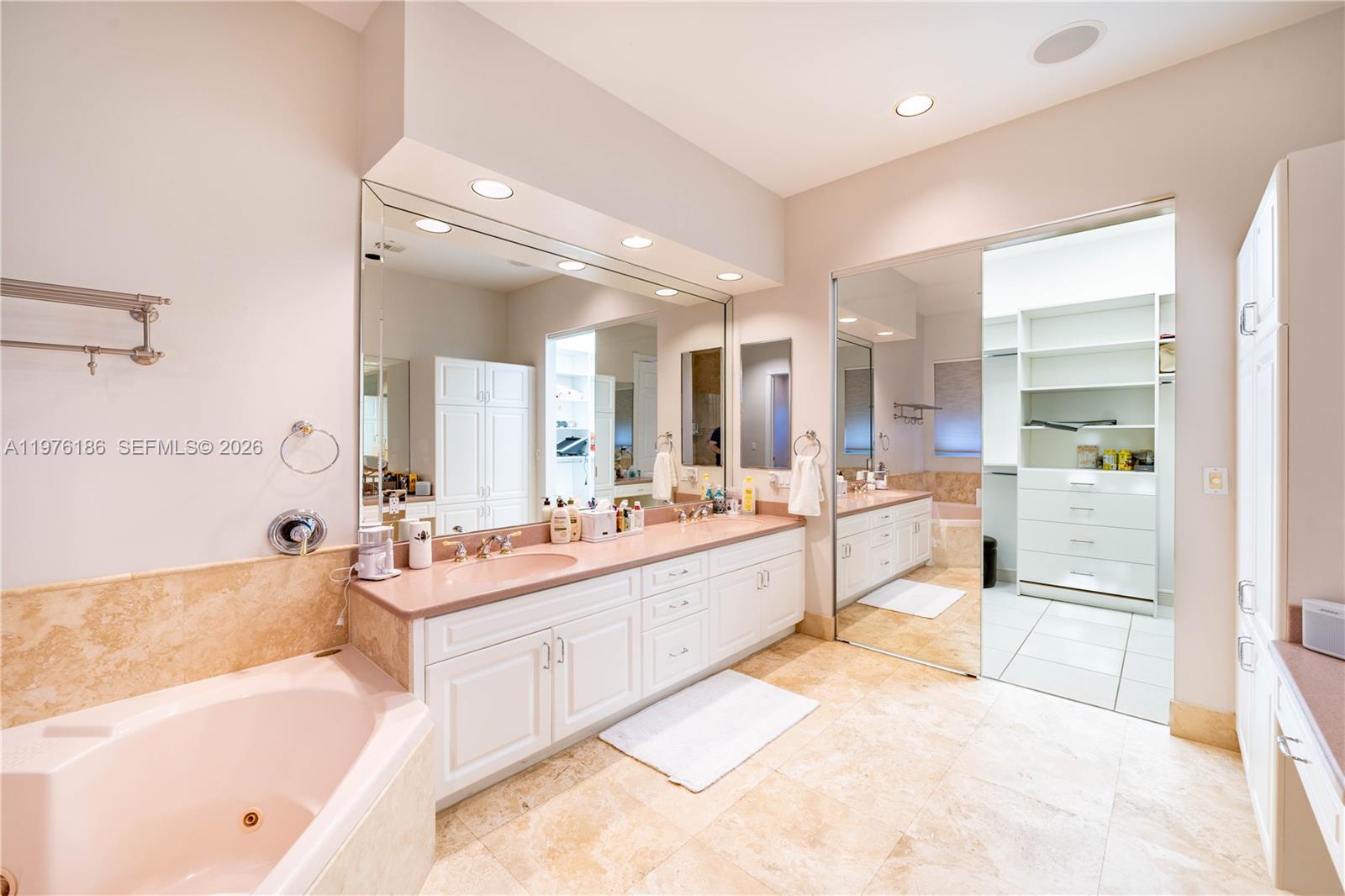 Photo of 1547 Mariner Way  (1547), Hollywood, Florida, 33019 - 