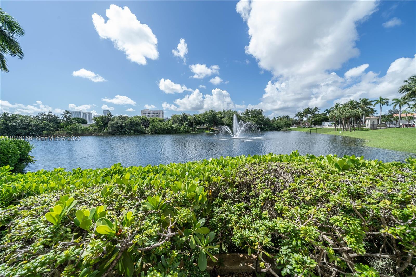 Photo of 1547 Mariner Way  (1547), Hollywood, Florida, 33019 - 