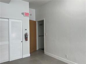 Подробнее 1st Floor / 0 кв.футов $ 2026-06-15 0 Фото