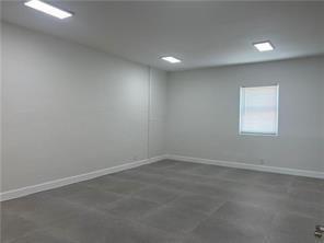 Подробнее E - 2nd FL Office / 0 кв.футов $ 2026-06-15 0 Фото