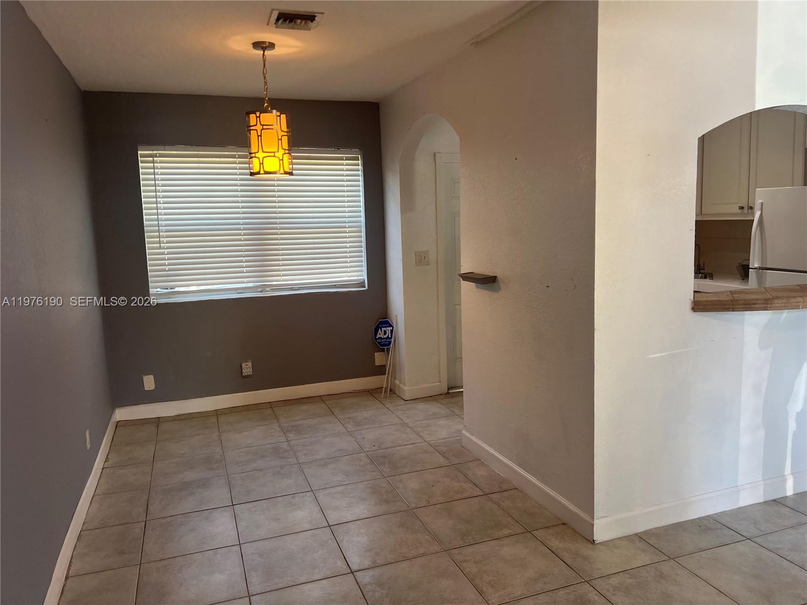   /  1306 sq. ft. $ 2026-03-04 0 foto