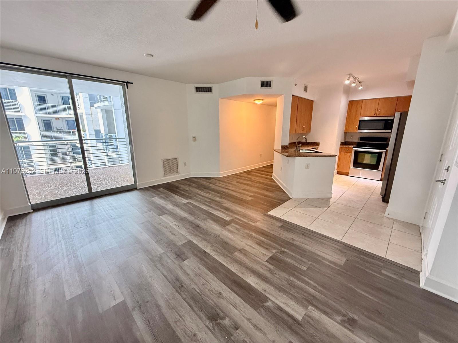 Photo of 1830 Radius Dr  #817, Hollywood, Florida, 33020 - 